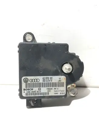 Audi Q7 4L Battery control module 4L0915181 4L0910181 0199000017