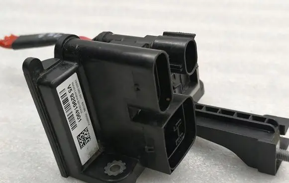 BMW 1 F20 F21 Battery relay fuse 929614901
