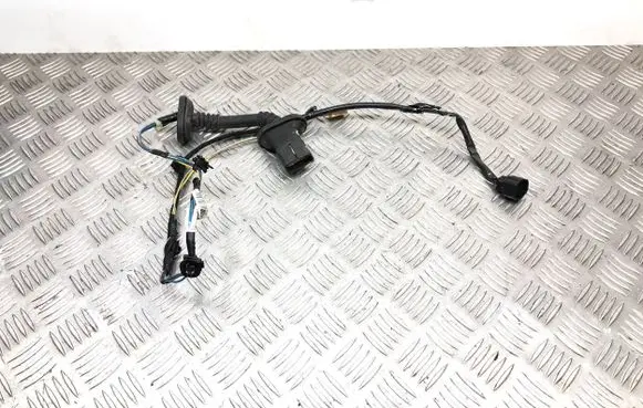 Mitsubishi Colt Rear door wiring loom MN108074