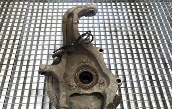 Dodge Durango Front wheel hub spindle knuckle 