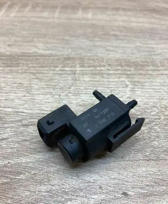 BMW 5 E60 E61 Turbo solenoid valve 1742712