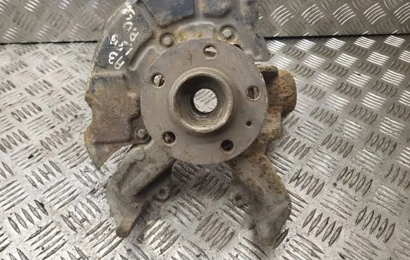 Audi A3 S3 8L Front wheel hub