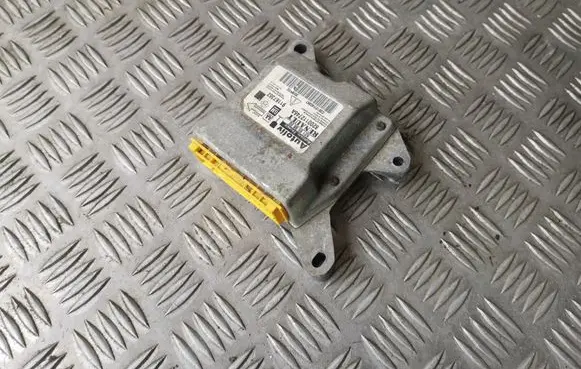 Renault Trafic II (X83) Airbag control unit/module 8200112746A 601959800 91167