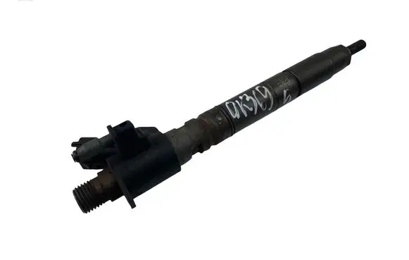 Volvo XC70 Fuel injector 31272690