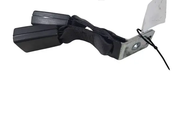 Jaguar XF X250 Rear seatbelt buckle 33048307 2R83F60045 1021908