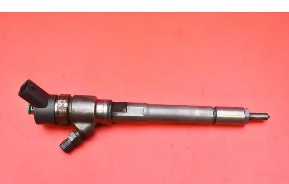 Hyundai Tucson JM Fuel injector 0445110258