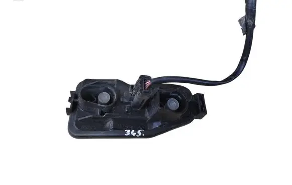 Nissan Qashqai Rear/tail lights 89503174