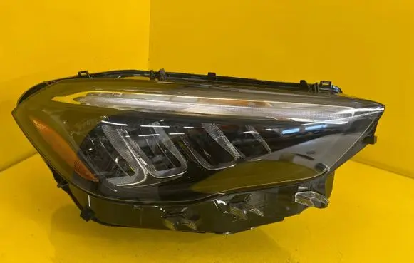 Mercedes-Benz B W247 Headlight/headlamp A2479064004