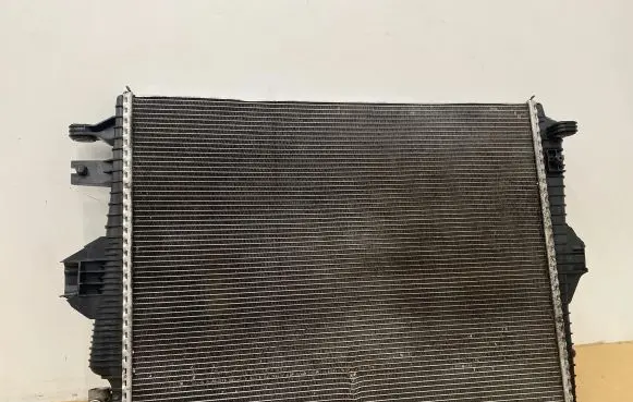 Coolant radiator