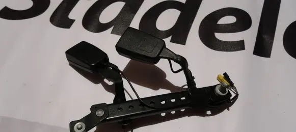 Mercedes-Benz S W221 Seat belt adjustment rail A2218204415 2218204415