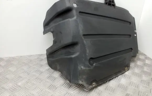 Volkswagen Golf VII Rear underbody cover/under tray 5G9825205F