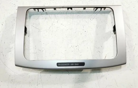 Volkswagen PASSAT B6 Radio/GPS head unit trim 3C0858069AE