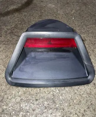BMW 7 E38 Third/center stoplight 63258352788