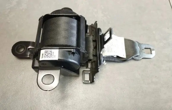 Hyundai ix35 Middle seatbelt (rear) 055972 130417