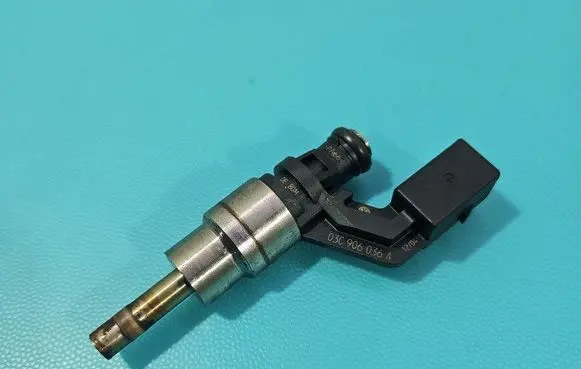 Fuel injector