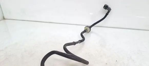 Peugeot 207 Fuel line pipe 