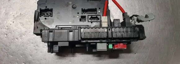 Mercedes-Benz E W212 Fuse box set 2129026107