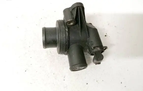 Mercedes-Benz A W168 Engine coolant pipe/hose A1662030275