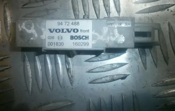 Volvo S80 Airbag deployment crash/impact sensor 9472488
