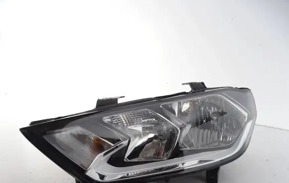 Audi A1 Headlight/headlamp 82A941003