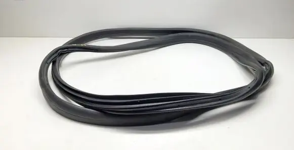 Ford Grand C-MAX Rear door rubber seal (on body) AM51U25324