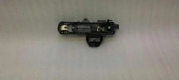 Rear door exterior handle/bracket