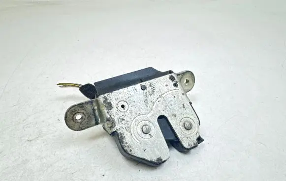 Fiat Punto (188) Tailgate/trunk/boot lock/catch/latch 55701971