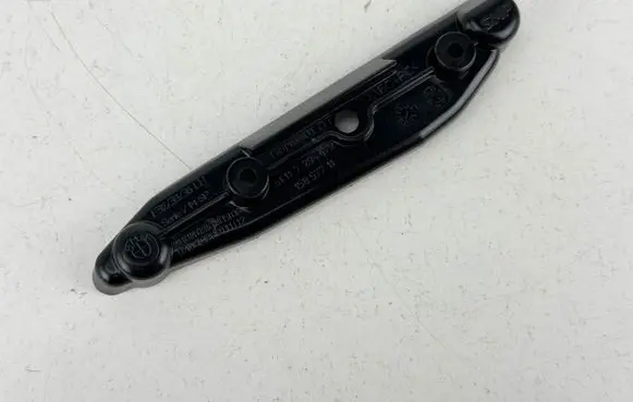 BMW 4 F32 F33 Front bumper mounting bracket 7294679