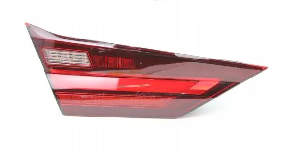 BMW 1 F40 Tailgate rear/tail lights 7450651