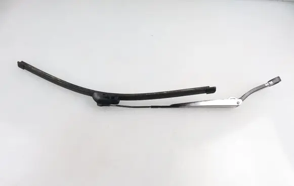 Nissan Pathfinder R50 Front wiper blade arm 