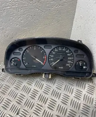 Ford Mondeo MK I Speedometer (instrument cluster) 94BP10C956DA 431068A