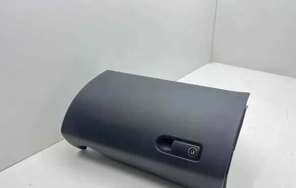 Mercedes-Benz C W205 Glove box A2056803205 20181017S115 0159774