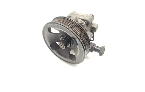 KIA Magentis Power steering pump 57100-2G200