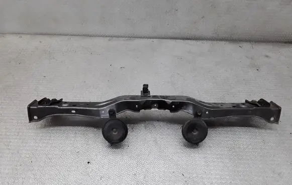 Toyota Avensis T250 Top upper radiator support slam panel