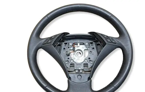 BMW 5 E60 E61 Steering wheel 11008818 6057422