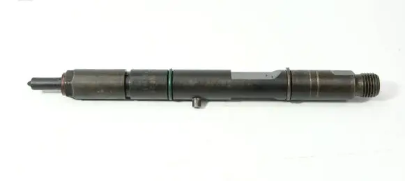 Audi A4 S4 B5 8D Fuel injector 059130201E