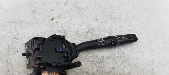 Toyota Corolla Verso E121 Wiper control stalk 8466205170