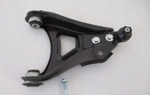 Renault Clio II Front control arm 1607312080