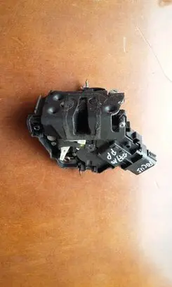 Ford Focus Front door lock 7M5AR21812AA 4409MCT5RB