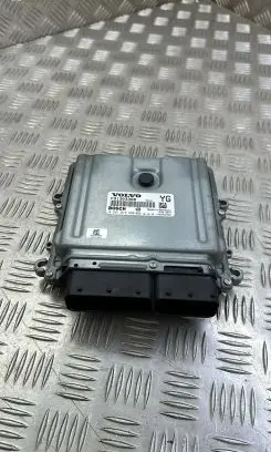 Volvo XC60 Engine control unit/module P31303388 31303388