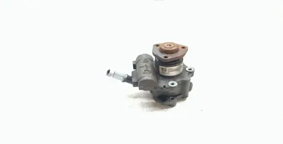 BMW X1 E84 Power steering pump 6788838