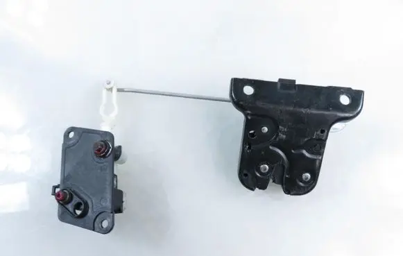 Audi A2 Tailgate/trunk/boot lock/catch/latch