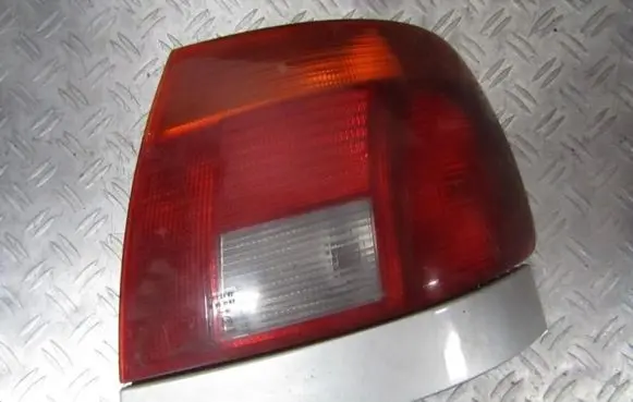 Audi A4 S4 B5 8D Rear/tail lights 8d0945096