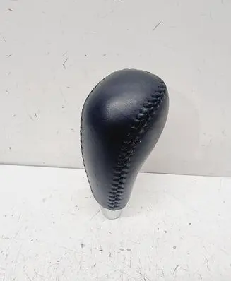 Hyundai ix35 Gear lever shifter trim leather/knob 467202S200STR 467202S2009P 467202P200STR