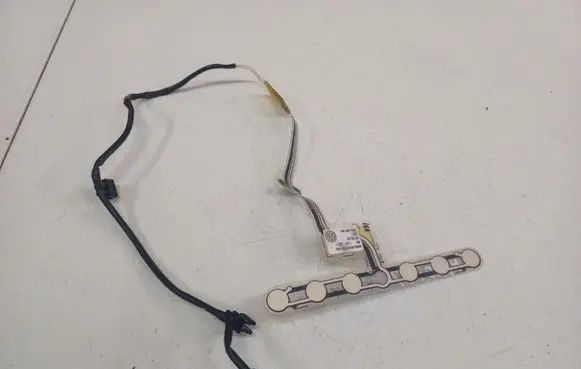 Volkswagen Touran I Seat heating element 1K0963553