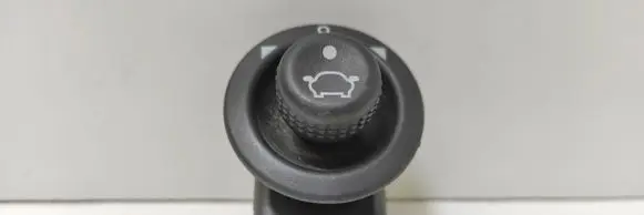 Ford Focus Wing mirror switch 93BG17B676BA