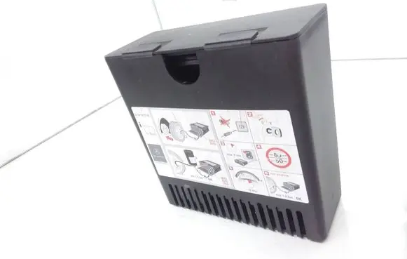 Mercedes-Benz R W251 Tire air pump compressor A1645830202