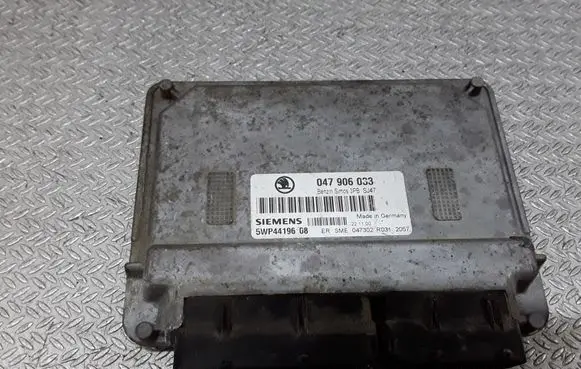 Skoda Fabia Mk1 (6Y) Engine control unit/module 047906033 5WP4419608