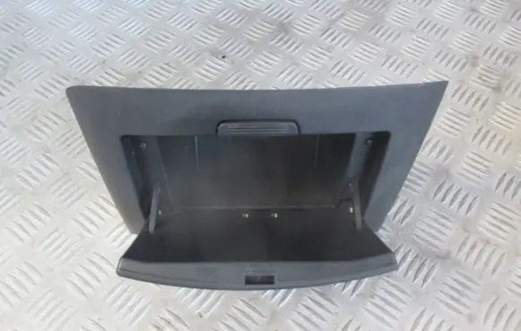 KIA Ceed Glove box 845501H000
