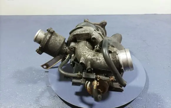 Audi A4 S4 B8 8K Turbo system vacuum part 06H145702R